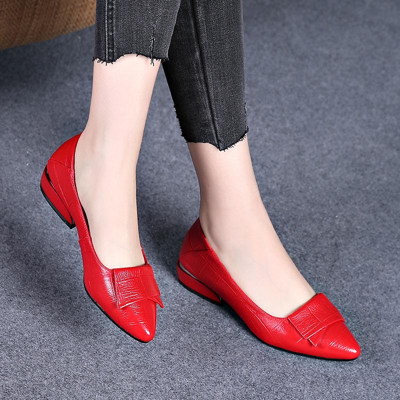 Flat Single Shoes Women Shallow Mouth Thick Heel Pointed Toe Women's Shoes Soft Leather Soft Sole All-match Leather Shoes Work Shoes