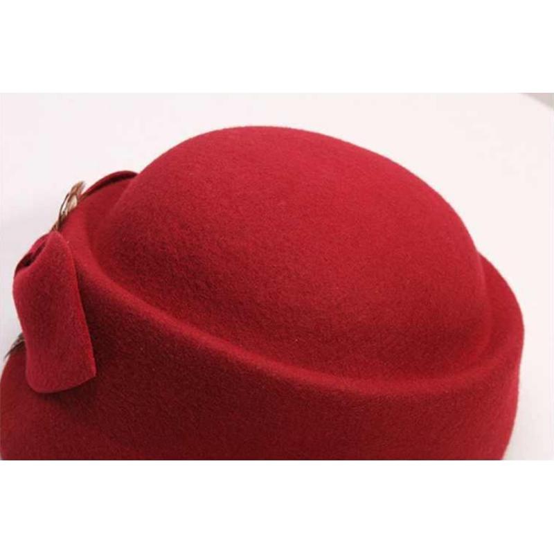 Women's Winter Elegant Hat Retro Vintage Feather Bow Woolen Beret Top Hat Simple Style All-match Round Bucket Beret Hat Fedoras