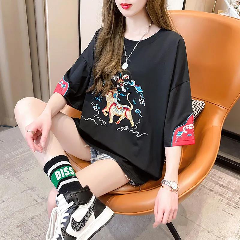 Chinese Style Embroidery Round Neck T-shirt Summer Loose Breathable Women's Tops Ladies Basic Tee Shirt