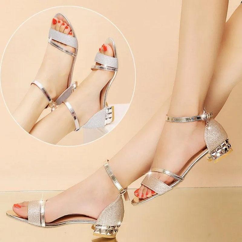 Summer Flat Heel Sandals Women's Korean Thin Belt All-match Rhinestone Gold One Word Buckle Thick Heel Roman Sandal Wear-resistant Anti-slip