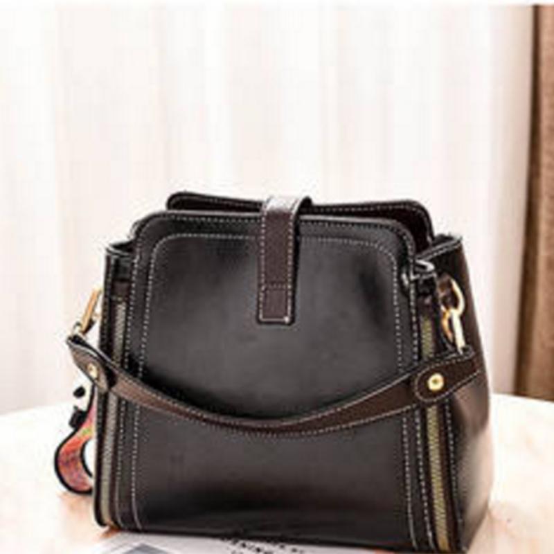 Crossbody Bag Women Red Leather Buckle Pendant Waterproof Large Capacity Shoulder Bags Handbag