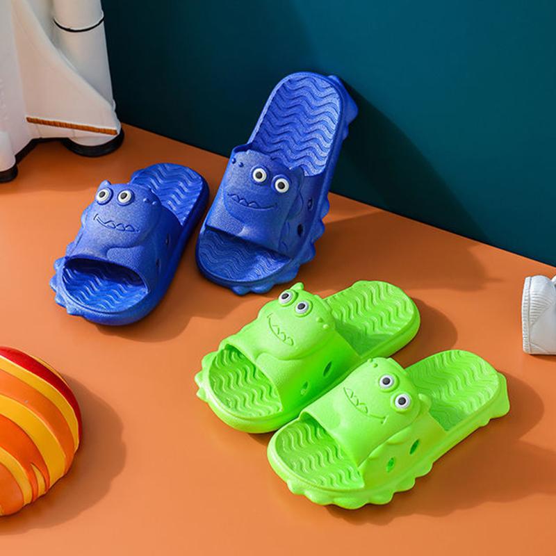 Summer Children's Slippers for Boys Girls Slippers Dinosaur PVC Flip Flops Baby Non-slip Beach Sandals Kids Home Bathroom