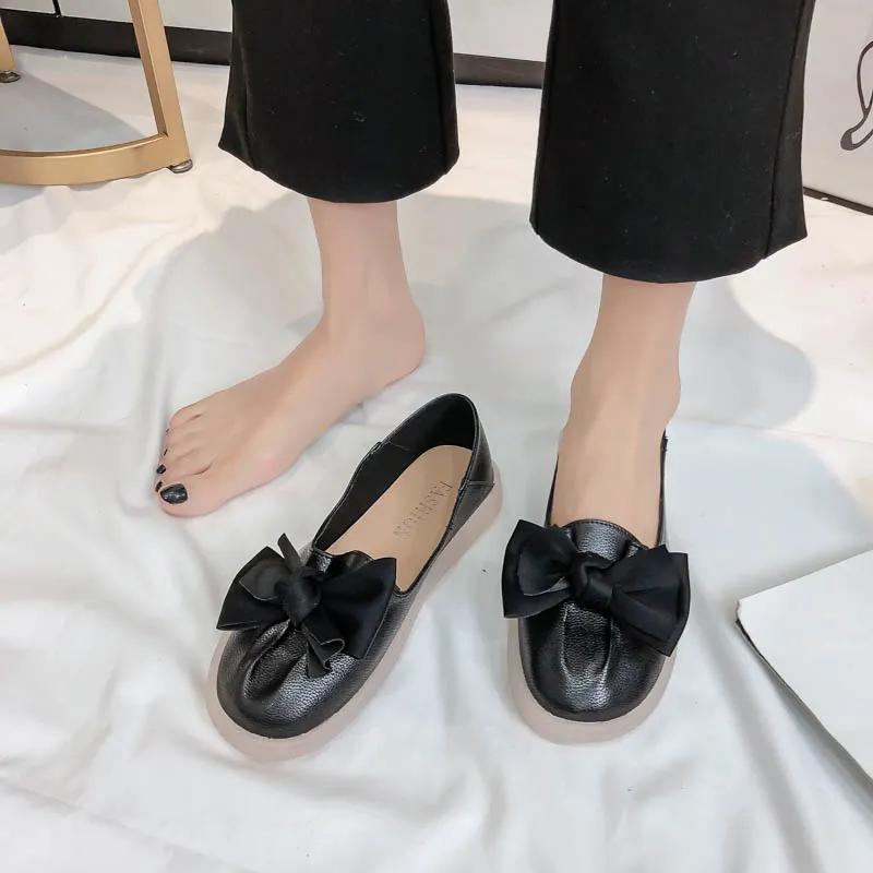 Women's Summer Single Shoes Fairy Gentle Shoes A Pedal Lazy Nurse Shoes Flat Peas Shoes Home Casual Shoes Soft Bottom Mother Shoes