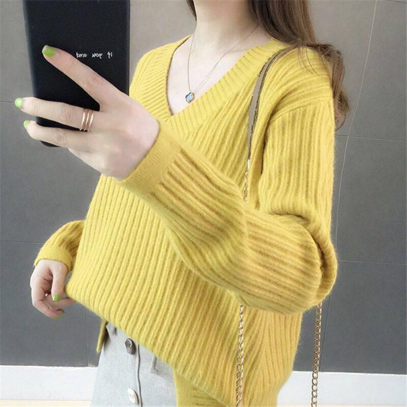 Autumn V-Neck Sexy Knitted Sweater Women Pullovers and Sweater Pullover Winter Women Loose Sweaters