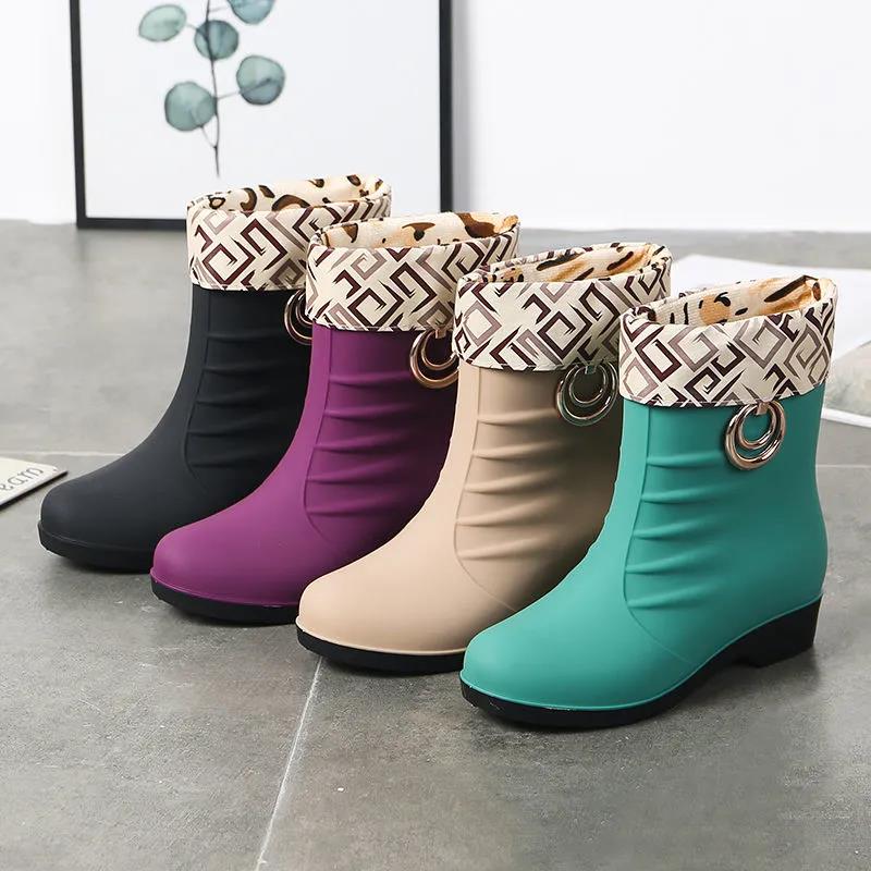 Anti-slip and Waterproof Women's Adult Rain Boots Plush Warm Rain Boots Korean Version of Waterproof Shoes Women Mid-tube Boots