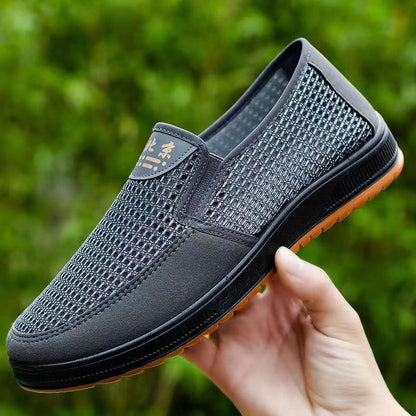 Summer Old Beijing Cloth Shoes Men's Breathable Casual Beef Tendon Sole Dad Shoes Middle-aged and Elderly Deodorant Slip-on Net Shoes