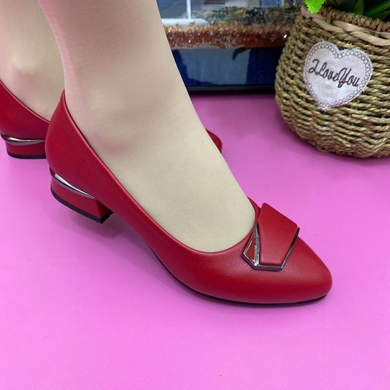 Soft Leather Soft Sole Soft Surface Thick Heel Low-heeled Lady Pointed Toe Shallow Mouth Middle-aged Mother's Single Shoes Women