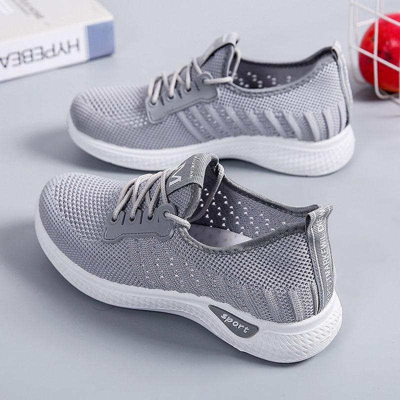 Ladies Net Shoes Summer Flying Sneakers Ladies Breathable Soft Sole Running Shoes Mom's Shoes Single Shoes