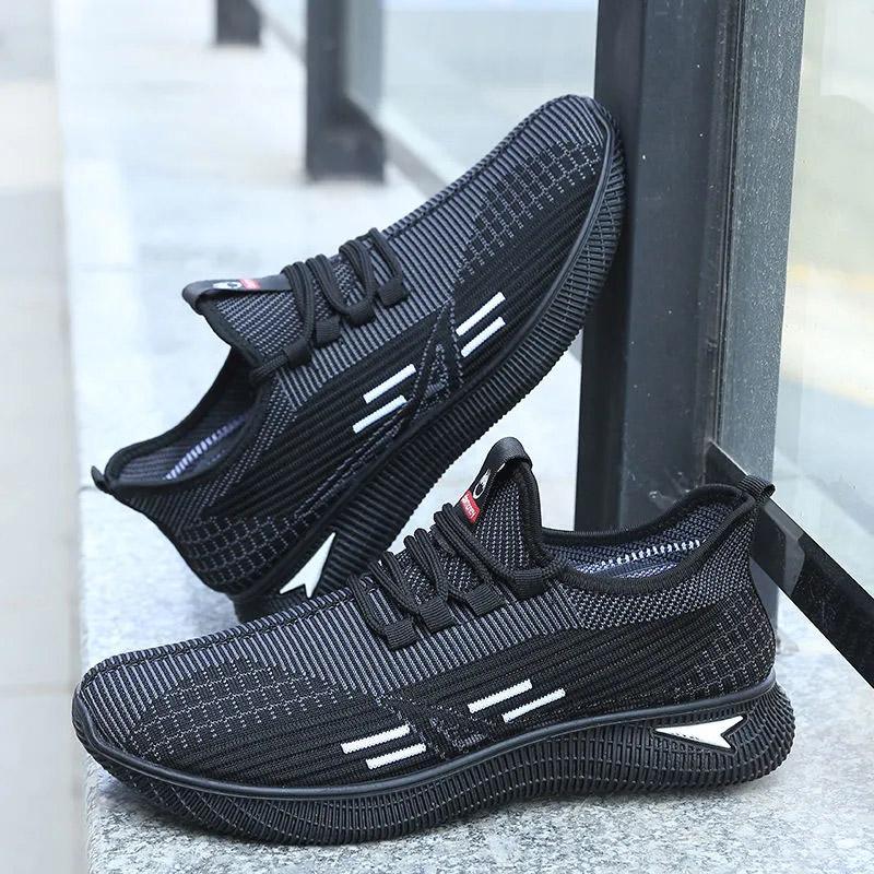 Men's Mesh Shoes Breathable Deodorant Sneakers Casual Tide Shoes All-match Non-slip Soft Bottom Mesh Shoes Spring and Summer Comfortable Dad Shoes