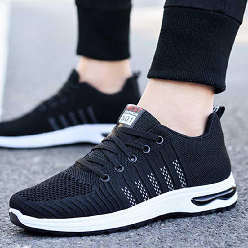 Plus Size 39-44 Men Black Running Shoes Lightweight Sneakers Breathable Outdoor Sports Shoes Comfortable Deodorant Running Gym Shoes