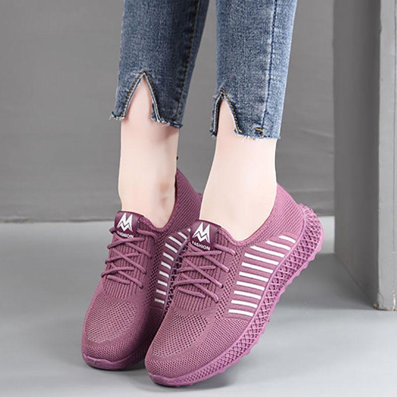 Old Beijing Cloth Shoes Women's Fashion Soft-soled Comfortable Mother Shoes Non-slip Lightweight Single Shoes Middle-aged and Elderly Sports Shoes