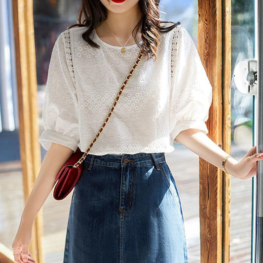 Summer Fashion Women's Lantern Sleeve Loose Shirts Embroidery Cotton Lace O-neck Casual Blouses Plus Size