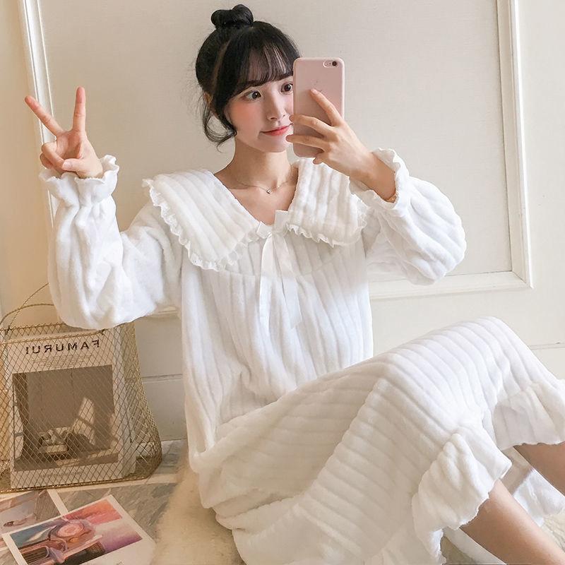 Flannel Nightdress Thick Coral Fleece Skin-friendly Soft Nightgown Female Princess Style Long Winter Home Wear Nightdress