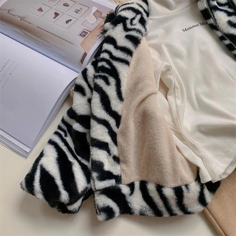 Girls' Zebra Print Jacket Thickened and Velvet Autumn and Winter Warm and Windproof Top