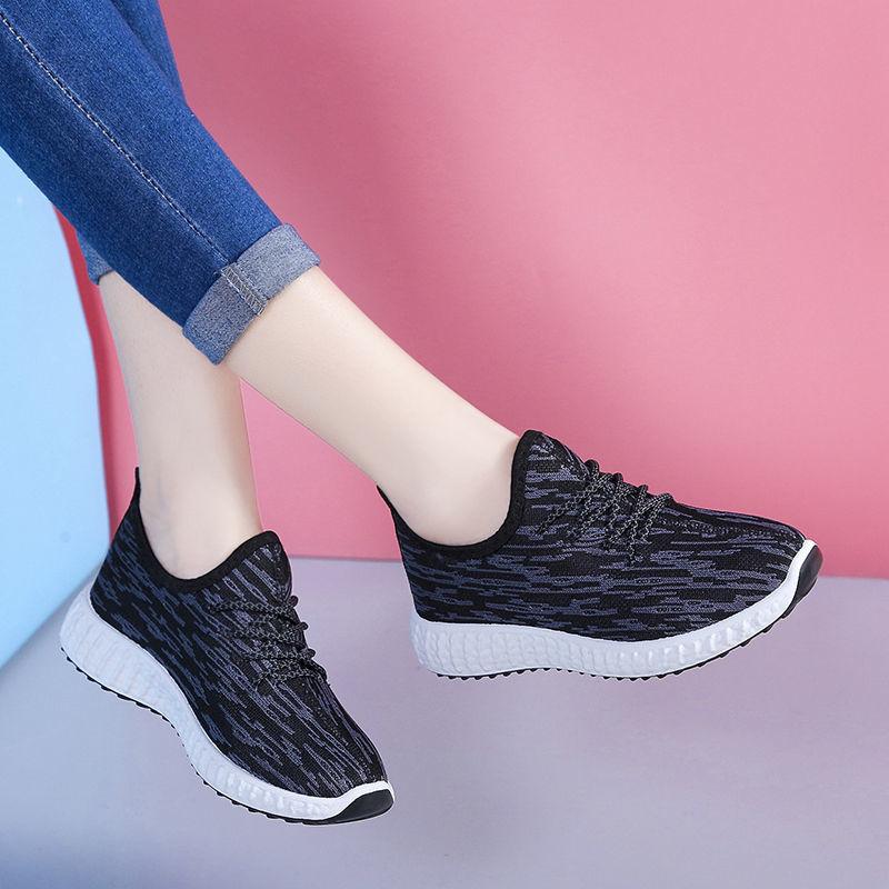 Spring and Summer Breathable Women's Sports Shoes Mother Elderly Walking Shoes Women's Net Shoes Women's Work Shoes