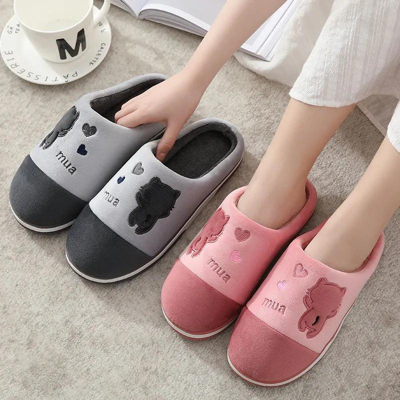 Cotton Slippers for Women Pink Cute Bear Heart Embroidery Home Slippers Thick Fleece Warm Shoes Mens Plus Size Slippers Home Non Slip Blue Black Gray