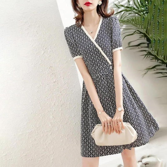 Summer Dresses Womens Fashion Print V-neck Lacing Slim Body  Hips Long Dress Ladies Designer Elegant Office Dresses