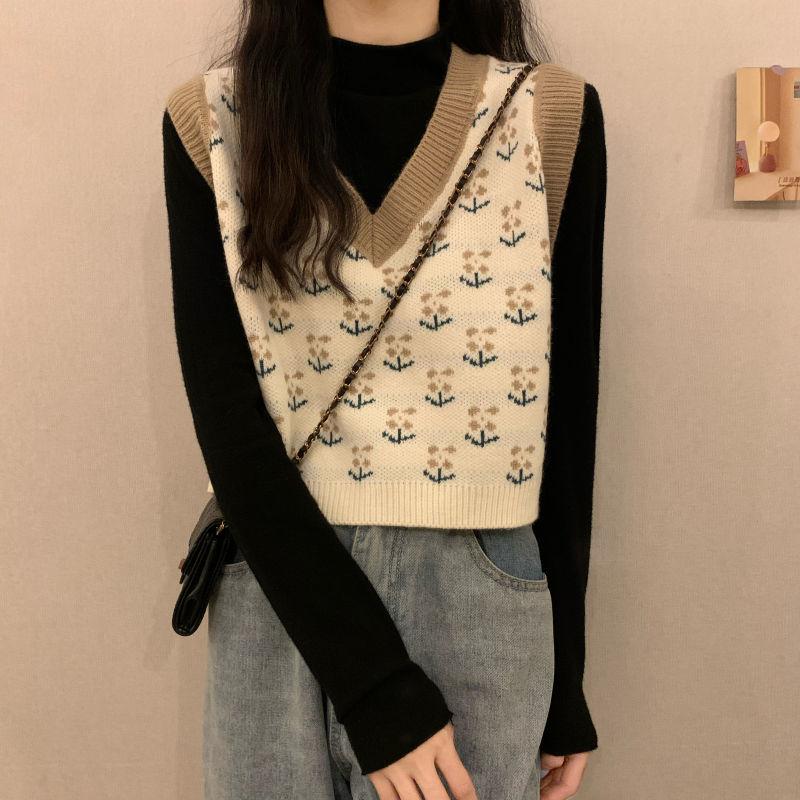 Sweater Vest Women Vintage Sleeveless Knitted Crop Tops Girls Patchwork Flowers Spring Simple Casual V-neck Japanese Style Chic