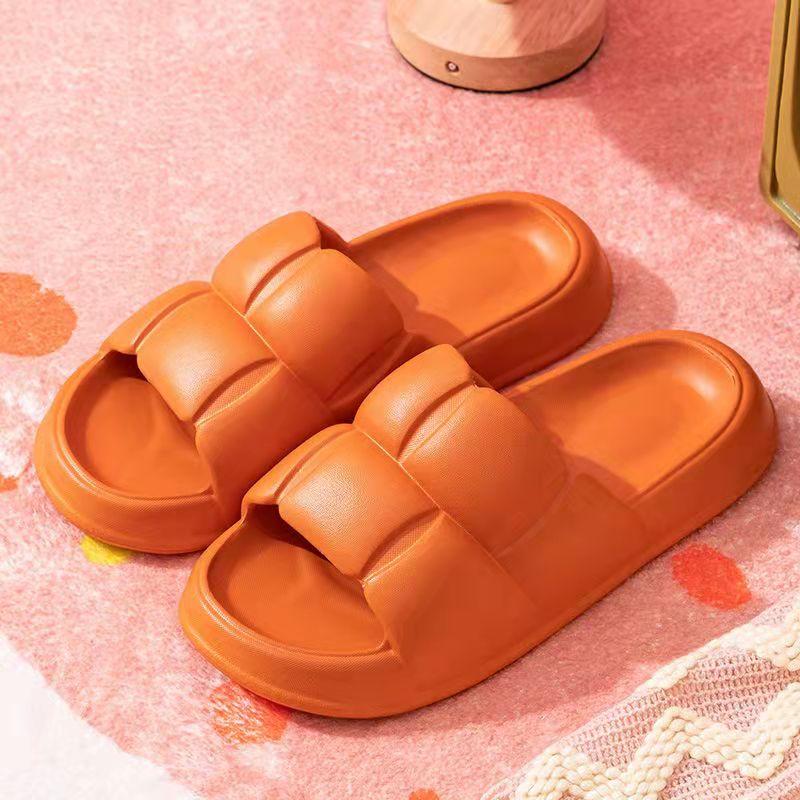 Women's Summer Slippers Home Bathroom Bath Non-slip Thick Bottom Flip-flops Ins Sandals Unisex Solid Color Sandals and Slippers