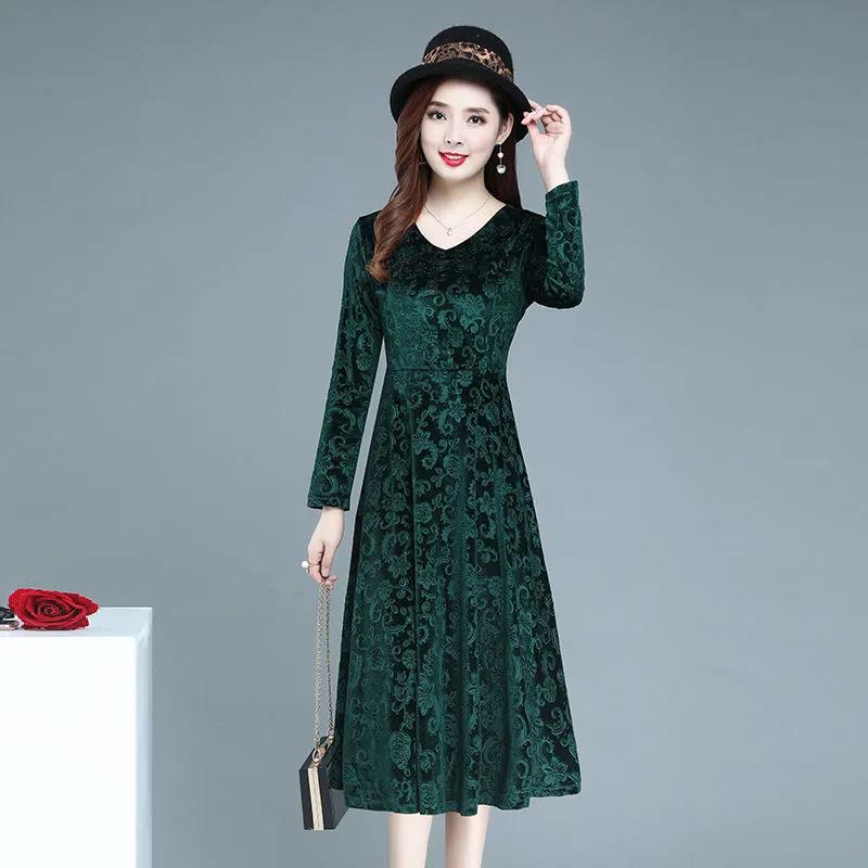 Autumn Plus Size Mid-length Dress Women's Gold Velvet Long-sleeved Large Swing Dress