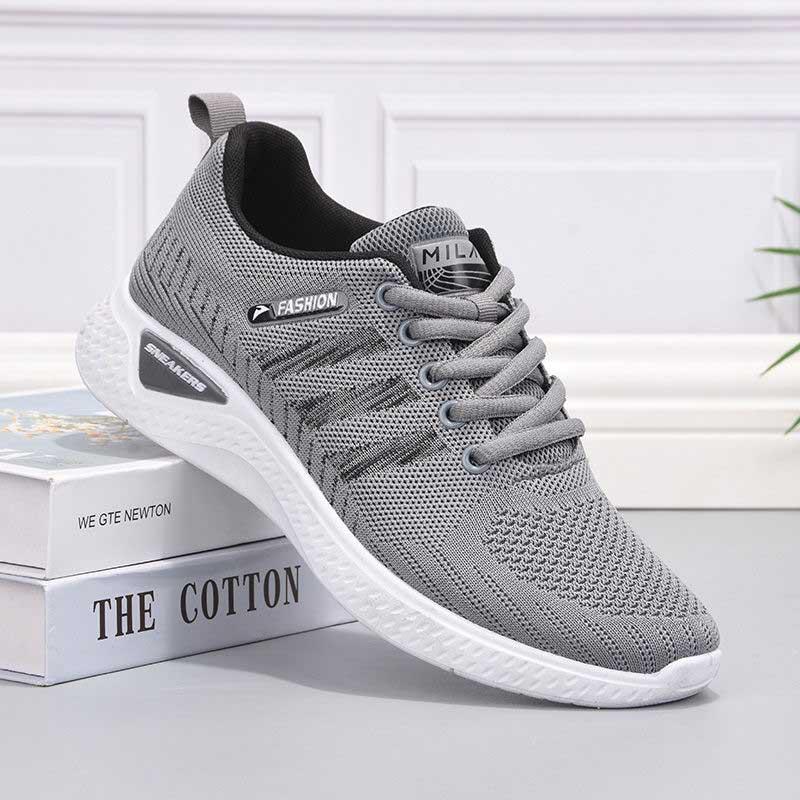 Plus Size 39-44 Men Black Running Shoes Lightweight Sneakers Breathable Outdoor Sports Shoes Comfortable Deodorant Running Gym Shoes