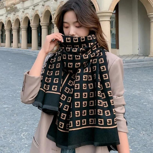 Scarves Shawls for Women Luxury Designer Plus Size Fashion Scarfs Fall Winter Plush Warm Lady Scarf