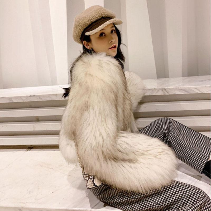 Fashion Thick Female Fur Coat Short Imitating Fox and Raccoon Fur Trumpet Sleeve Fur Coat