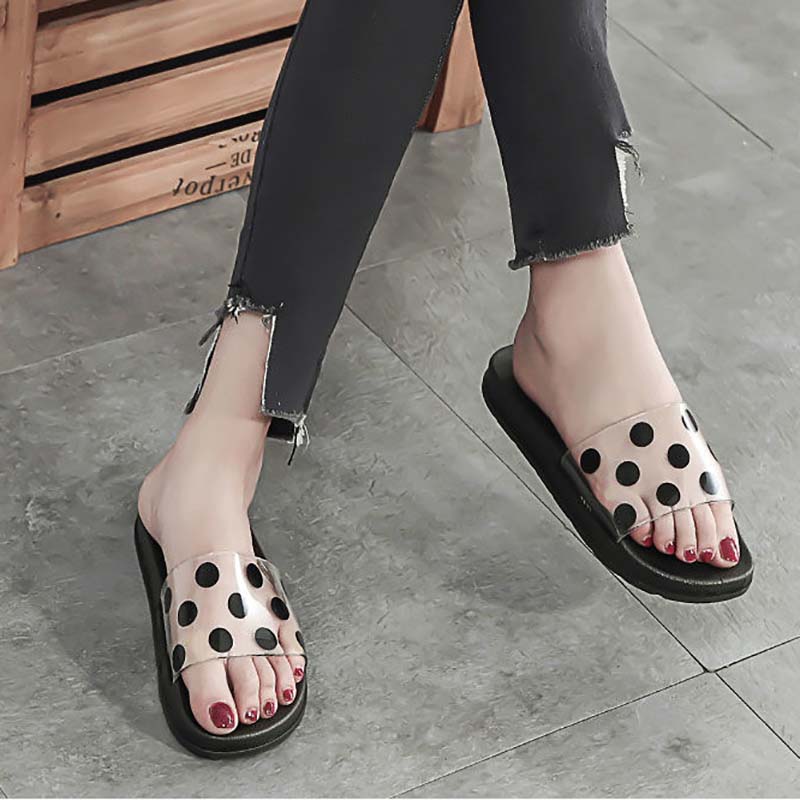 Personalized Slippers Female Summer Outdoor Non-slip Bath Fashion Simple Plastic Soft Bottom Bathroom Sandals The Shoes Are One Size Smaller