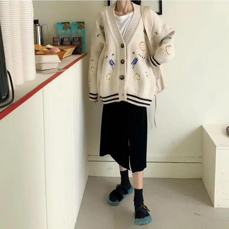 Casual Knitted Cardigan Women's Autumn   Winter Long Loose  Thick Student Embroidery Sweater Coat Fashion