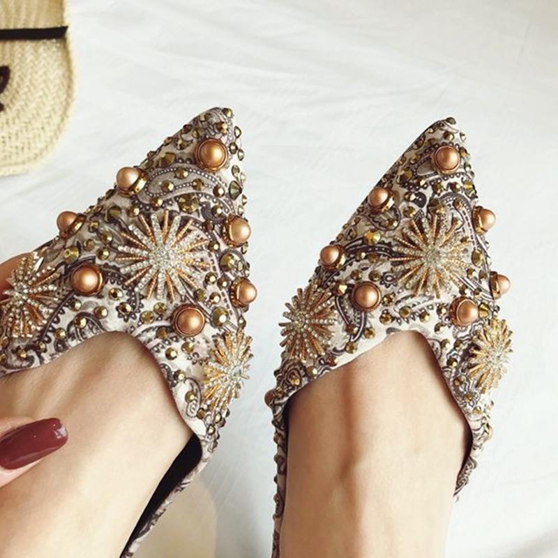 Korean Version of Retro Single Shoes Female Printed Cloth Pointed Toe Flat Shoes Rhinestone Rivet Scoop Shoes Shallow Mouth Soft Bottom Shoe All-match