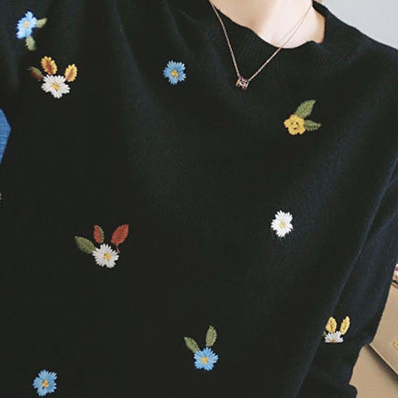 Flower Embroidery Autumn  Winter Clothes Base Knitting Inner  Outer Sweater Round Neck PulloverLong Sleeve Women