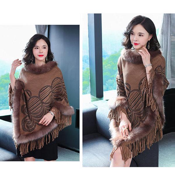 Autumn Winter Imitation Fox Fur Cloak Shawl Batwing coat Women's Faux Fur Coat Plus Size Tassel  Sweater Coat Mid-length