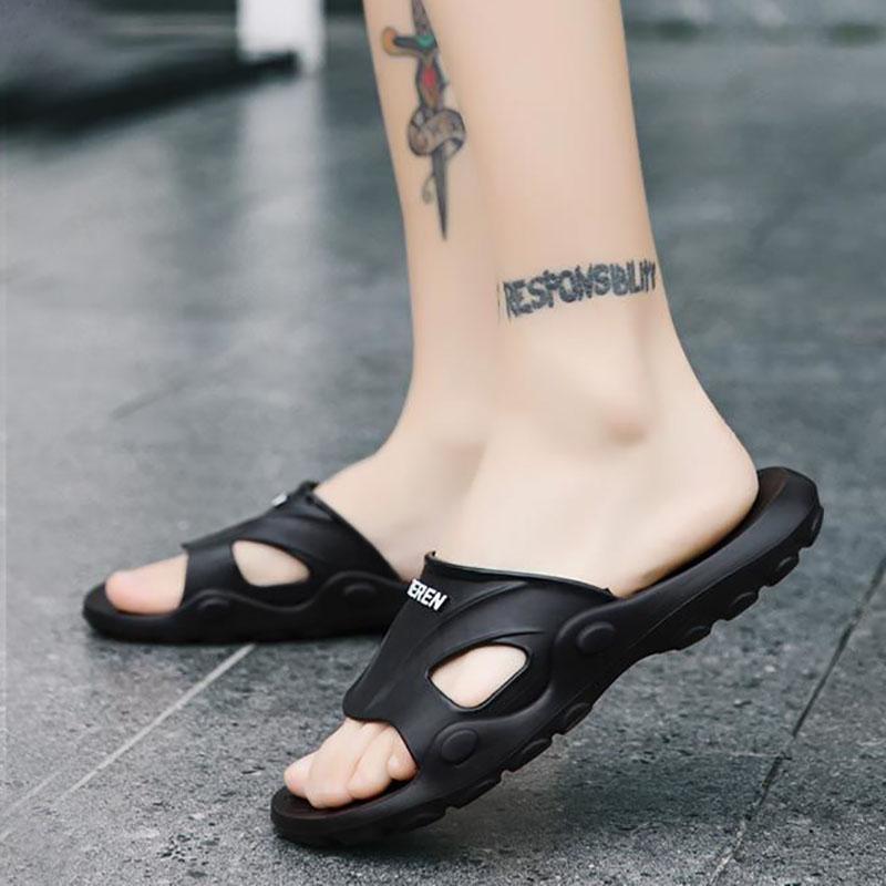 Summer Slippers Men's and Women's Flip Flops Beach Shoes Non-slip Soft-soled Slippers Home Bathroom Sandals