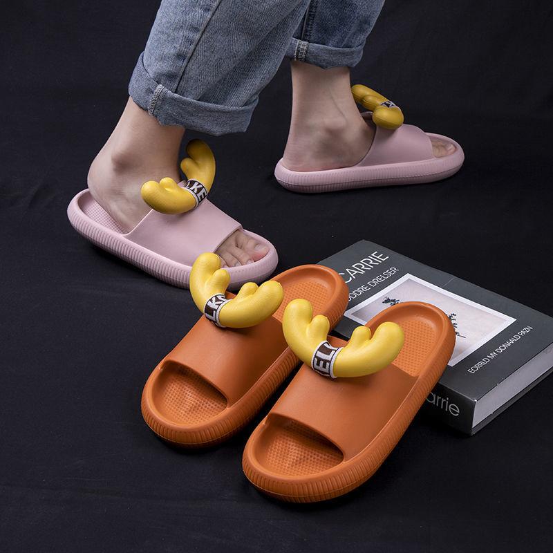 Fawn Sandals Slippers Female Summer Cute Cartoon Household Bathroom Home Slippers Thick bottom  comfortable