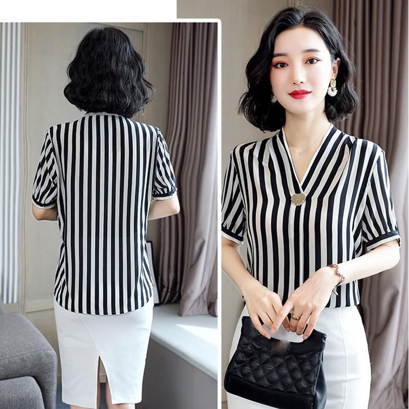 V-neck Shirt Women's Short-sleeved Summer Print Slim Shirt Loose Satin Shirt Temperament Elegant Suit with Shirt Inside