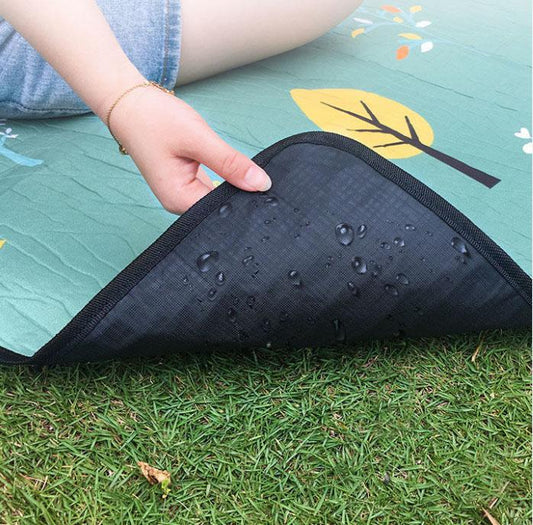 Outdoor Moisture-proof Mat Picnic Mat Thickened Beach Napkin Cloth Portable Mat Moisture-proof Mat Lawn Outing Waterproof