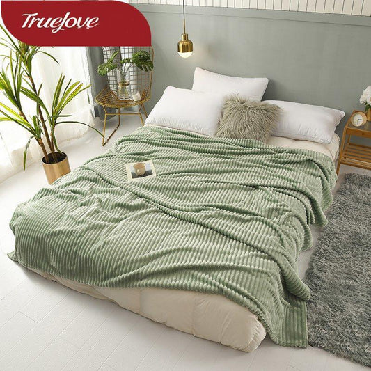 Super Soft Coral Fleece Blanket Light Weight Solid Warm Flannel Sofa Cover Bed Cover Flannel Blanket Warm and Breathable Bed Sheet Cover Blanket