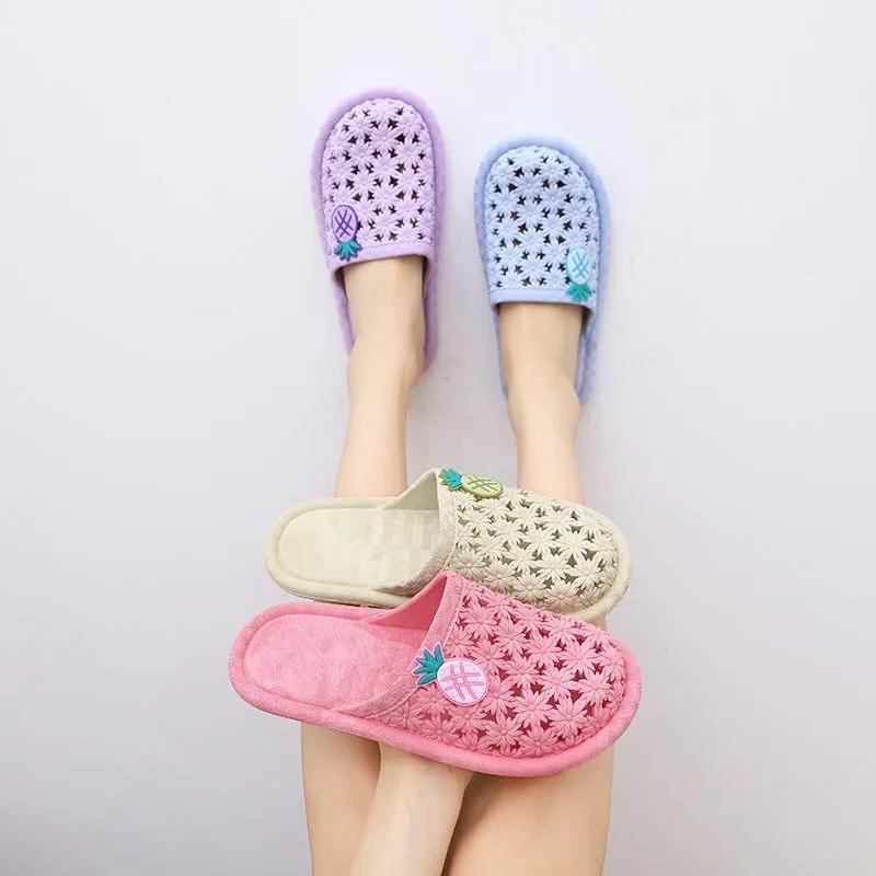 Women's Sandals and Slippers Non-slip Wear-resistant Bathroom Leaking Slippers Indoor and Outdoor Home Slippers Flip-flops