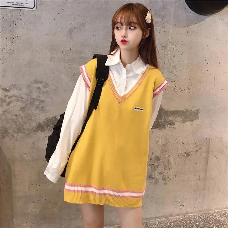 Women's Spring and Autumn One-piece Loose Knit Sweater Vest V-neck Sleeveless Thin Solid Color Sweater Simple Casual Temperament All-match