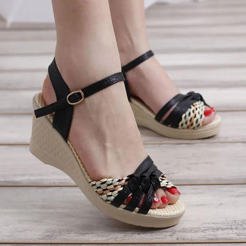 Summer Korean Wedge Sandals Women's Roman Flat Beach Shoes Student Fish Mouth Sandals Straw High Heels Platform Beach Sandals