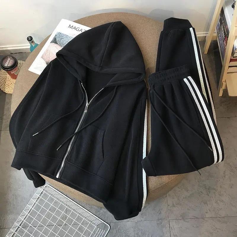 2PCS Women's Sports Suit Autumn and Winter Short Striped Zipper Sweater + Sports Trousers Casual Two-piece Suit Fitness Jogging Hooded Sweater Suit