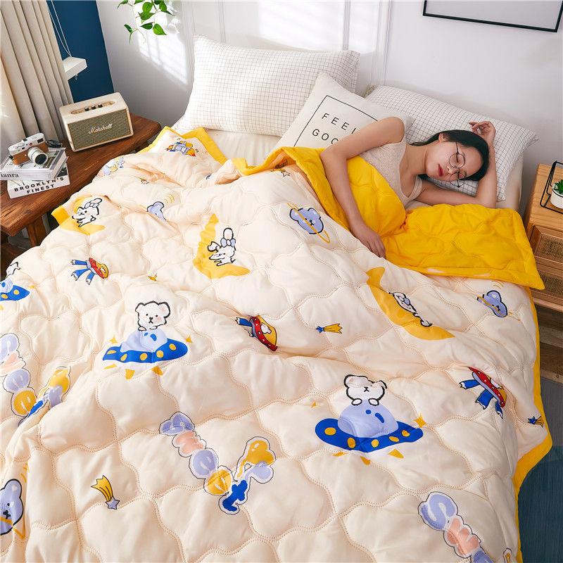 Double Air-conditioning Quilt Washed Cotton Quilt Student Single Summer Dormitory Spring and Autumn Quilt