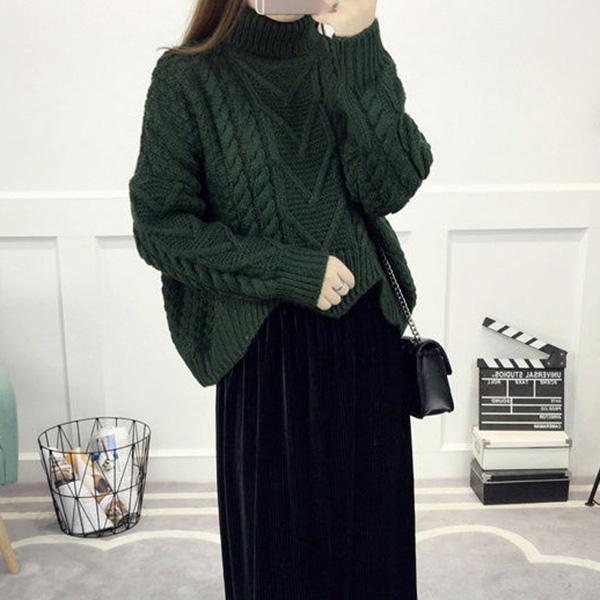 Autumn and Winter Korean Version of Loose Bottoming Shirt Turtleneck Pullover Sweater Female Student Short Thick Woolen Coat Thick