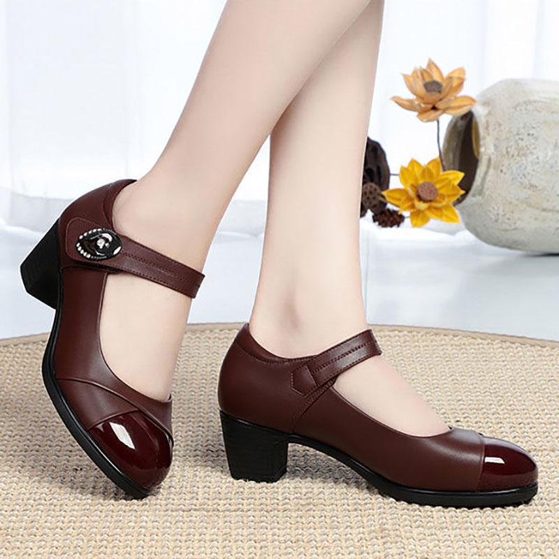 Spring and Autumn Mother's Soft Sole Comfortable Women's Single Shoes Real Soft Leather Shoes Thick Heel Middle-aged Velcro Mid-heel Shoes