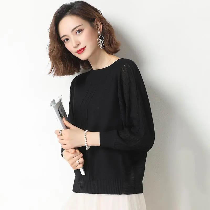 Women's Solid Color Round Neck Loose Versatile Casual Knitted Pullover Spring and Autumn Bat Sleeve Large Size Knitted Tops