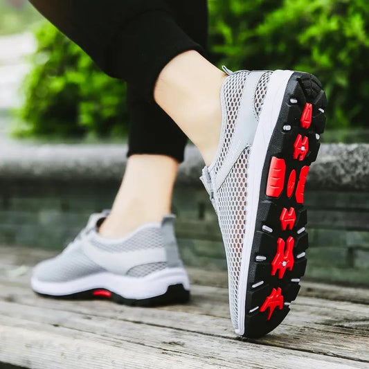 36-44 Women's Spring Large Size Solid Color Breathable Sneakers Men's Lightweight Soft Flat Heel Running Sports Shoes