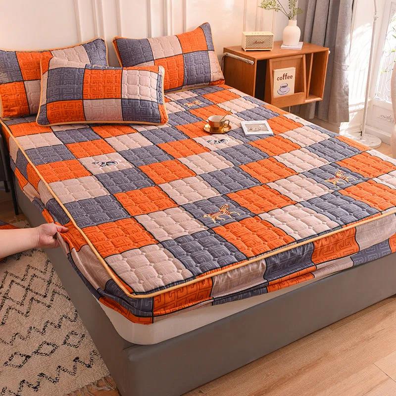 Waterproof Queen Size Mattress Cover Bed Sheet Bed Cover One Piece Non-slip Fixed Bed Sheet Bed Cover Thick Quilted Dustproof Bed Cover Cover