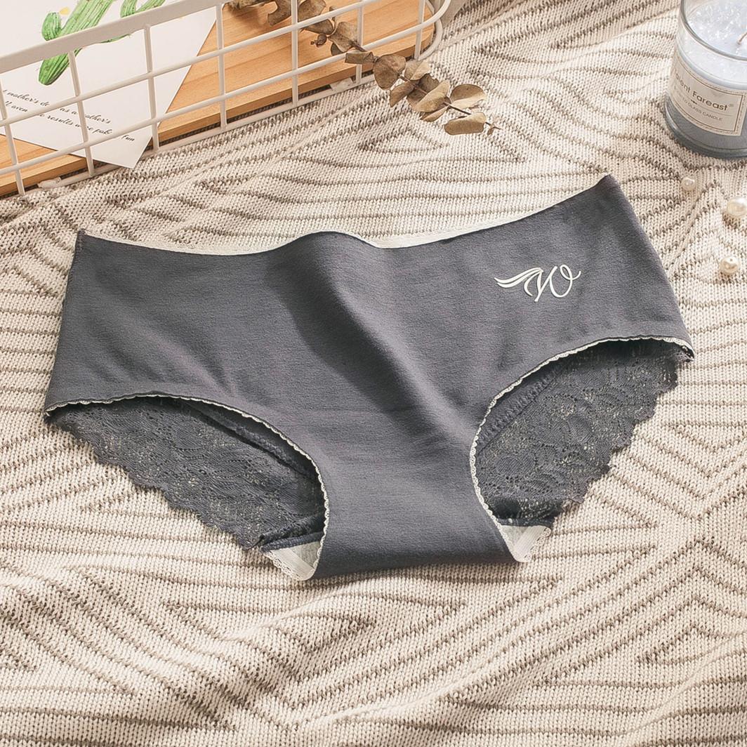 3Pcs/Set Seamless Cotton Lace Panties Women's Lace Breathable Underpants Mid-waist Graphene Crotch Briefs