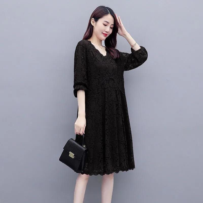 Women Solid Color Lace Long Sleeve V-neck Dress Spring and Autumn Large Size Loose Knee-length Size M-XXXXXL