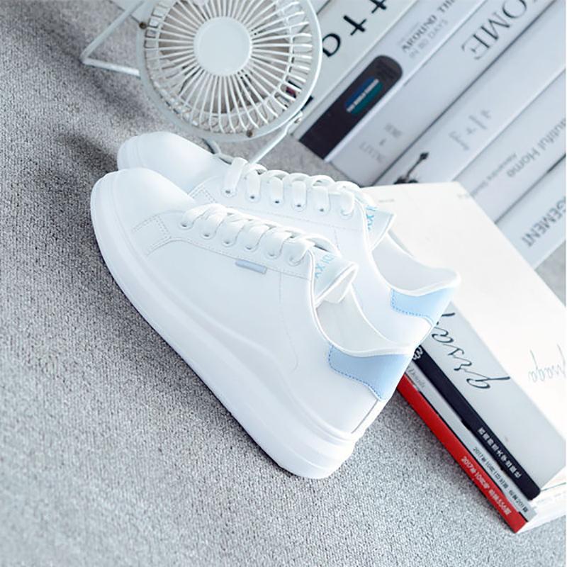 Spring All-match Student Women's Flat-bottom Clearance Shoes Korean Version of The Thick-soled Fashion Board Shoes Sports Casual Shoes